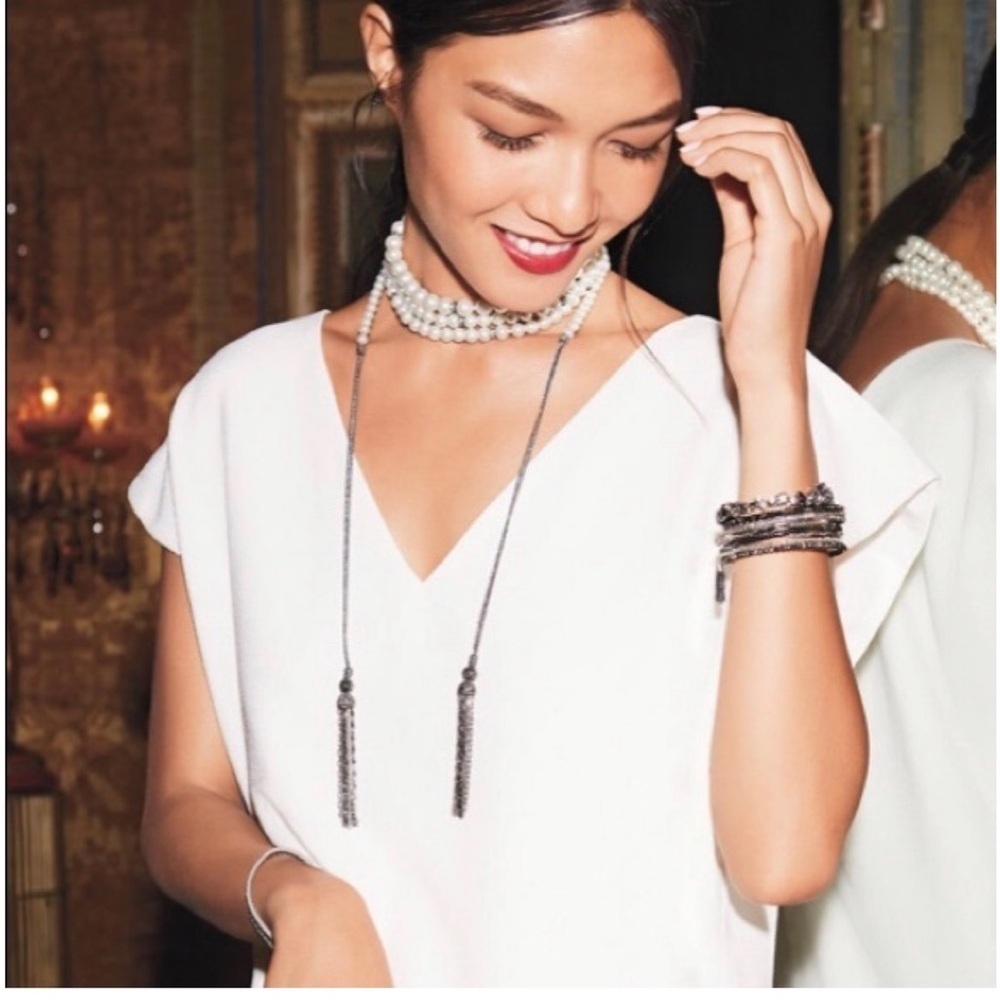 Stella & Dot NWOT faux pearly versatile necklace - long